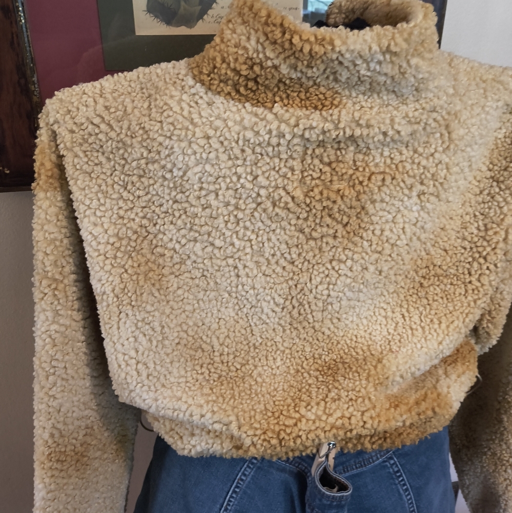 I.am.gia tan beige faux Sherpa cropped jacket - Picture 9 of 10